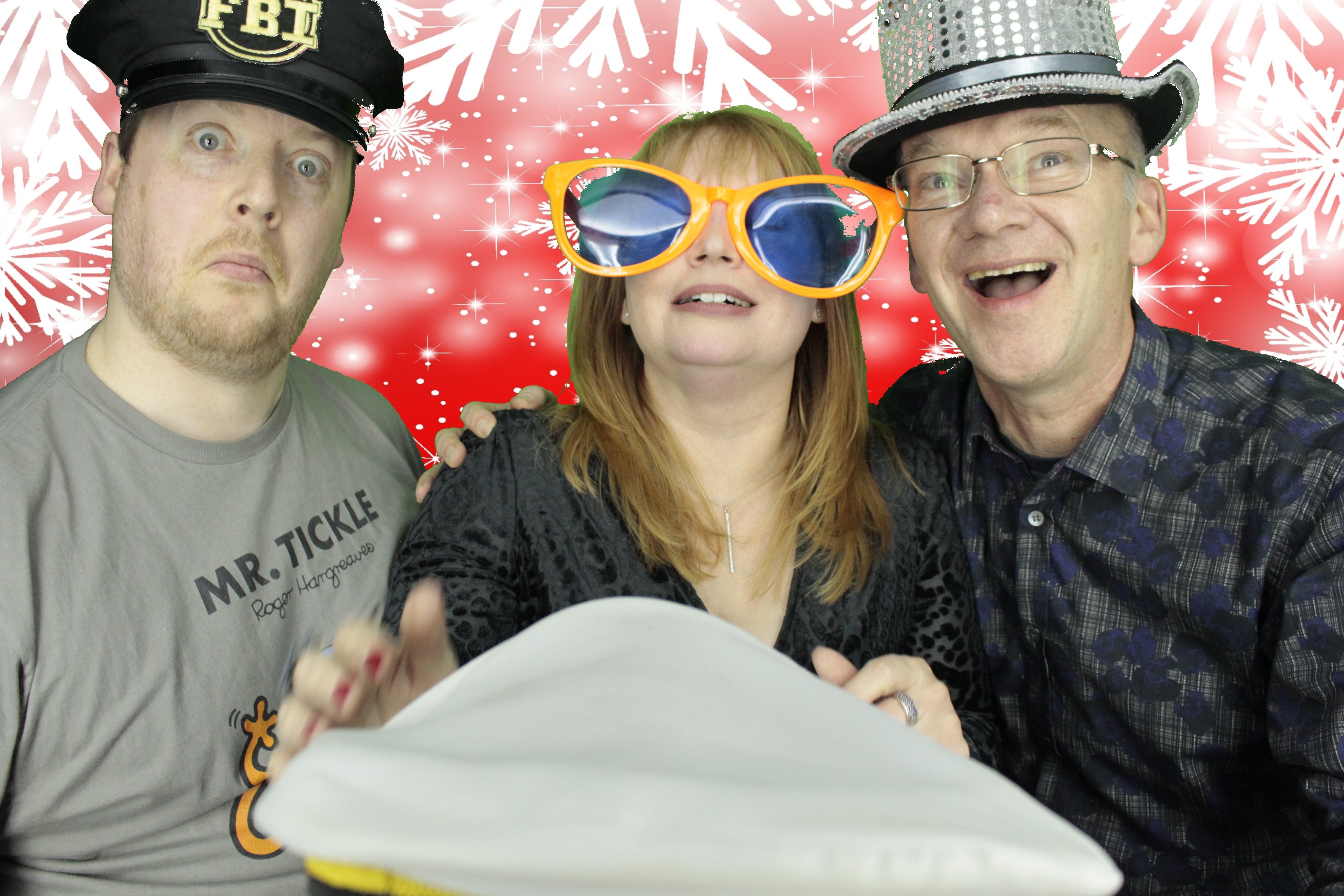 Ocean Network Express Christmas Party 2019 | View more photos from the event at gallery.myphotoboothexperience.co.uk/u/MyPhotoBoothExperienceLtd/Ocean-Network-Express-Christmas-Party-2019